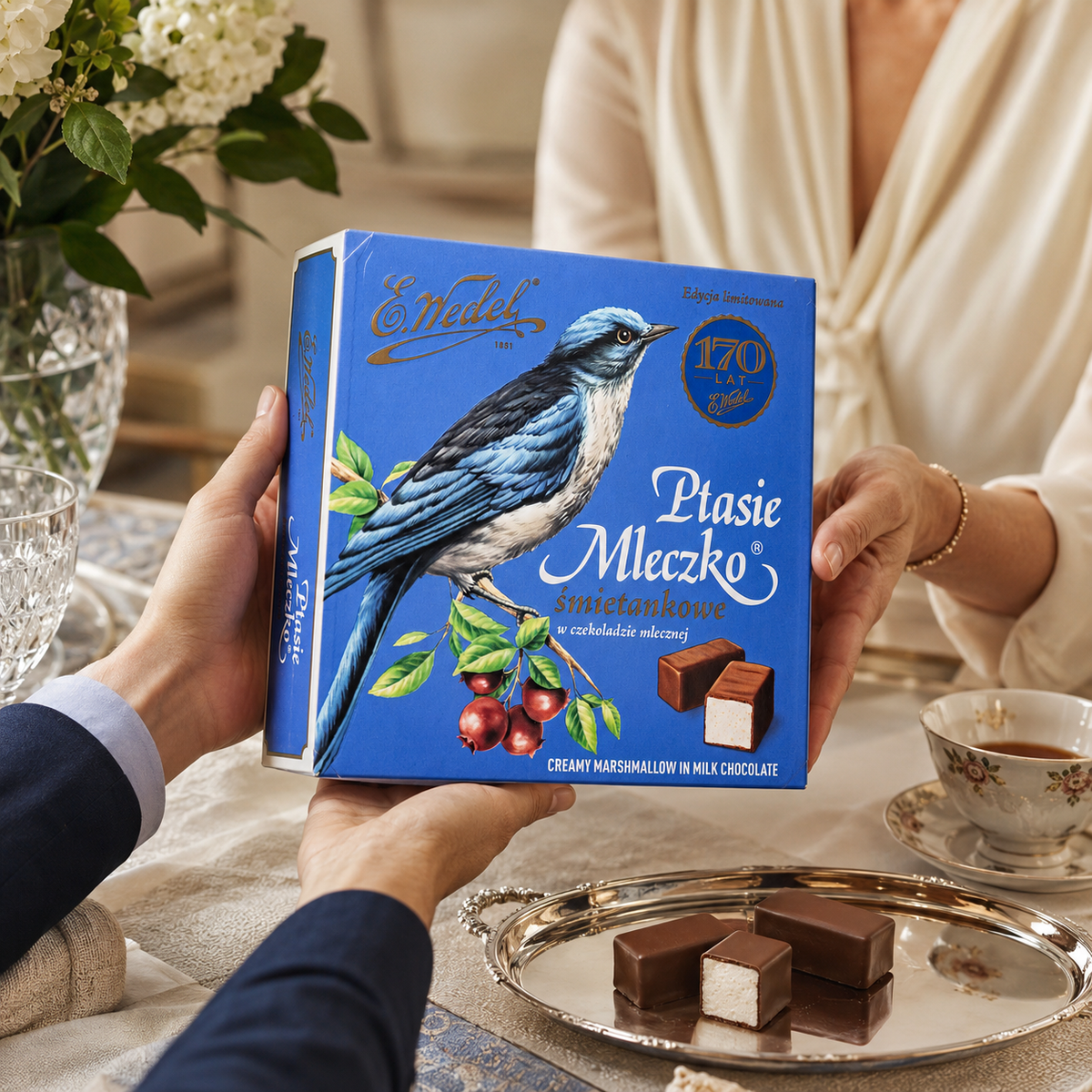E. Wedel Vintage Ptasie Mleczko Bird’s Milk Cream Marshmallows in Milk Chocolate, 36 Pieces, 12 oz (340 g)